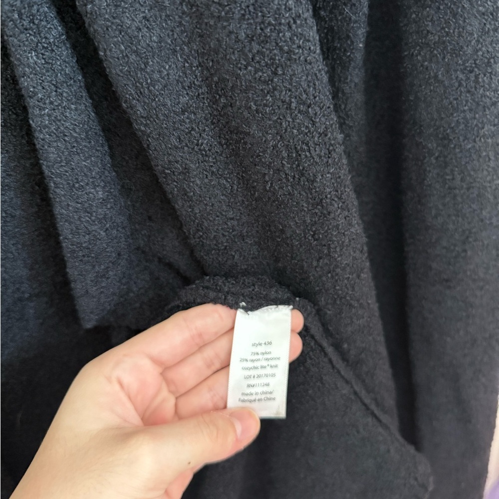 Barefoot Dreams Cozychic Lite Calypso Wrap Style 436 S / M BLACK - Picture 4 of 4